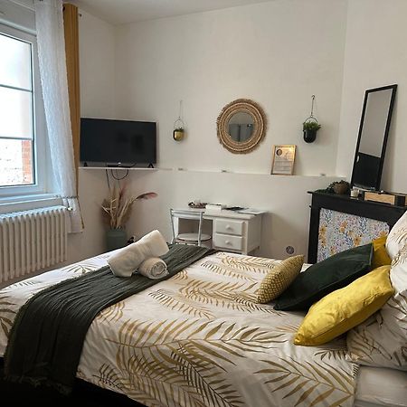 Au Cosy Garden Apartment Reims Exterior photo