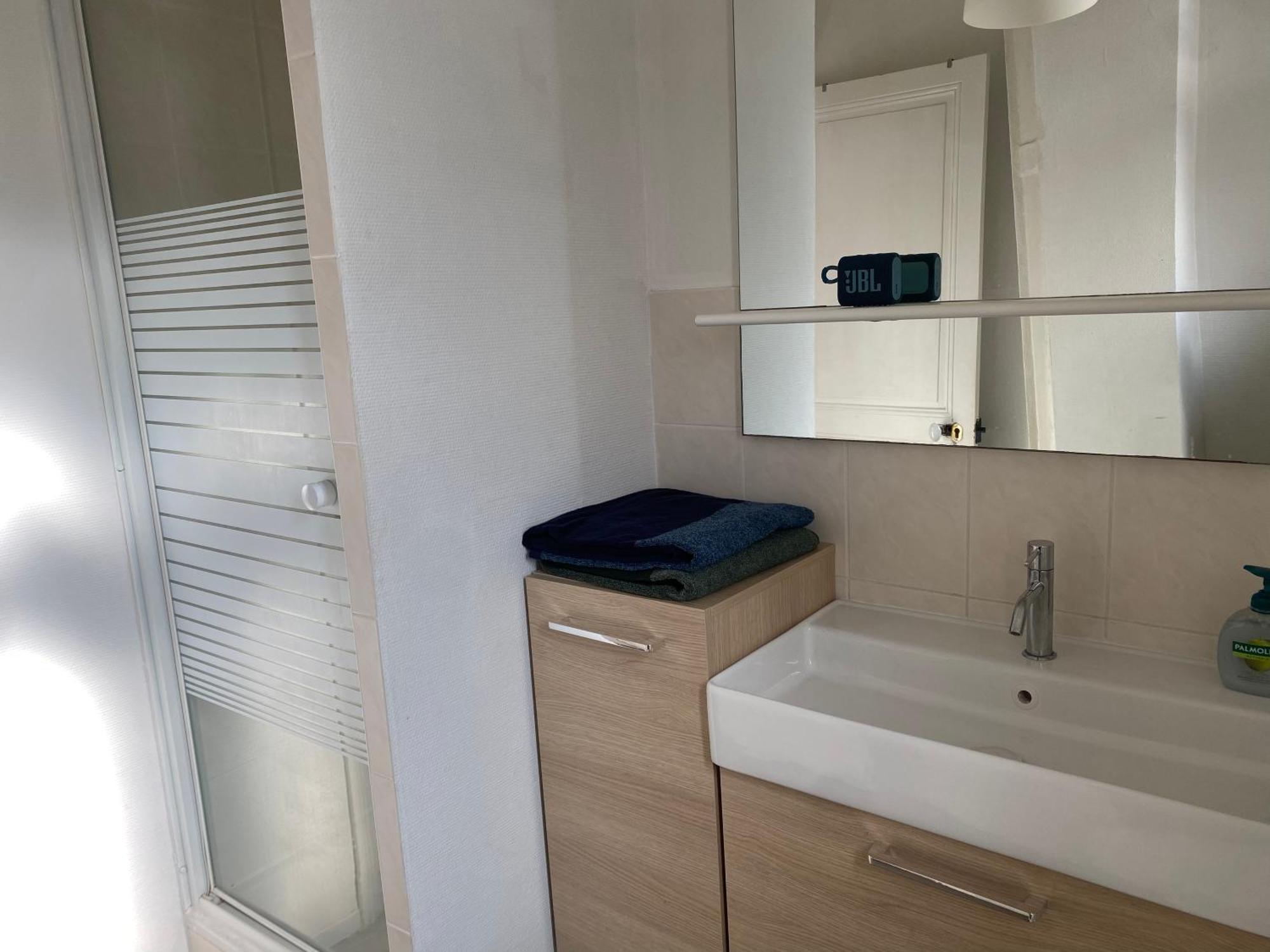 Au Cosy Garden Apartment Reims Exterior photo